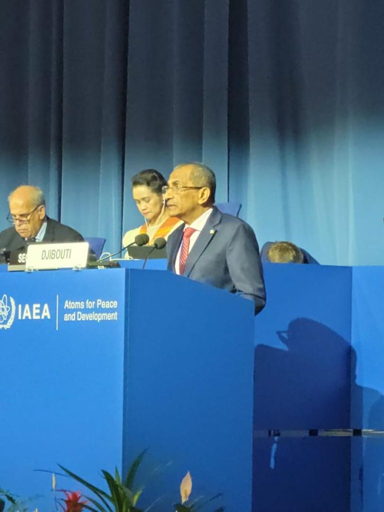 ddac3eecdf2c7d1fd882bb953731e370